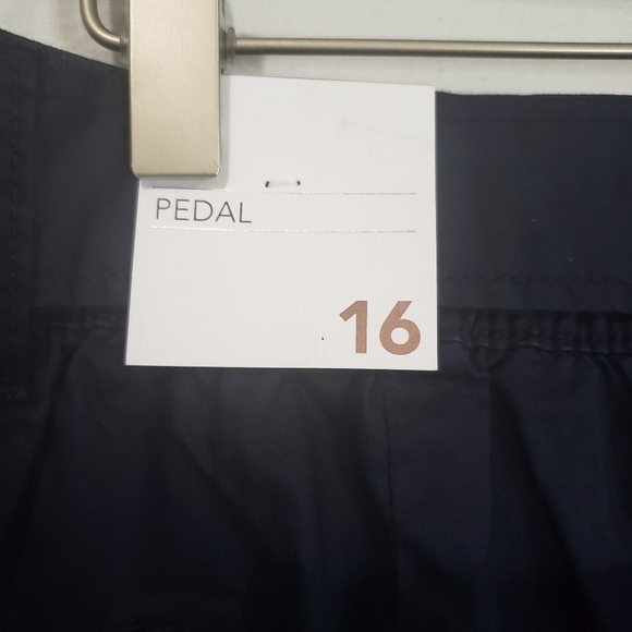 Lane Bryant Belted Utility Poplin Pedal Pants Size 16 in Navy Blue - Picture 12 of 13